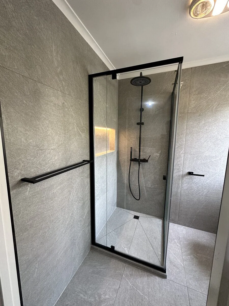 Essential bathroom